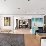 Avec Piscine A Cannes 7 Bedrooms Βίλα