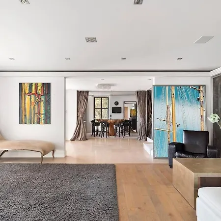 Avec Piscine A Cannes 7 Bedrooms Villa