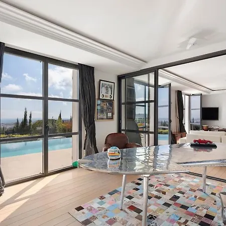 Avec Piscine A Cannes 7 Bedrooms Λε Κανέ