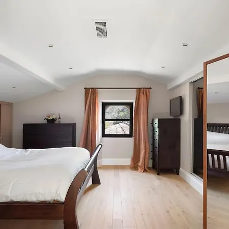 Avec Piscine A Cannes 7 Bedrooms