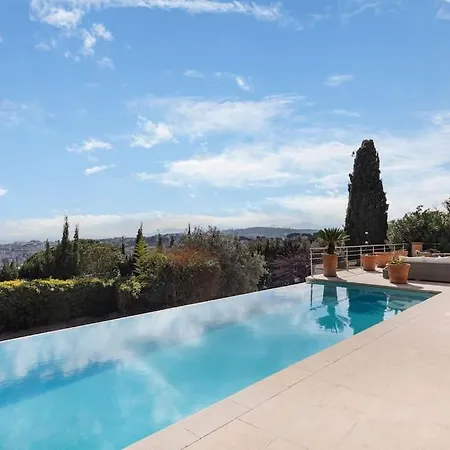 Avec Piscine A Cannes 7 Bedrooms Le Cannet